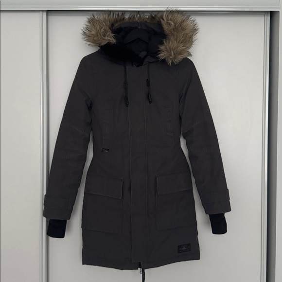 TNA Jackets & Blazers - Aritzia TNA Bancroft Parka in grey